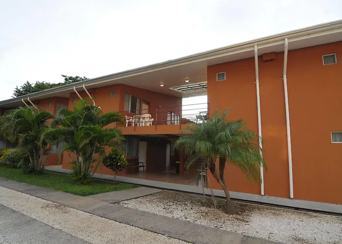 Hotel & Huetares