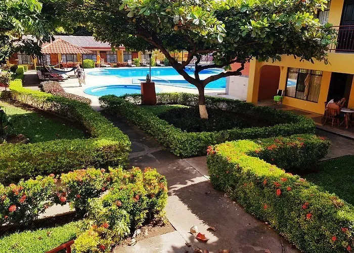 Hotel & Huetares